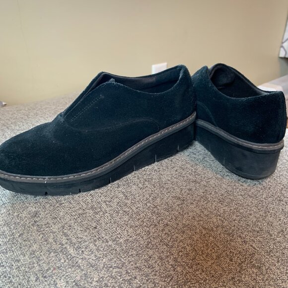 Clarks Black Suede Loafers - Picture 3 of 6